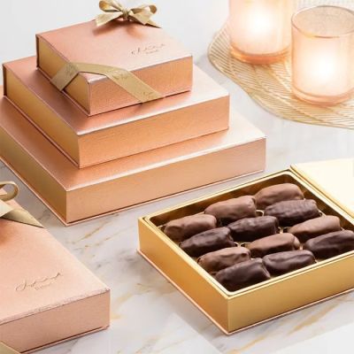 Rose Gold Collection – Customisable Sustainable Luxury Gift Box