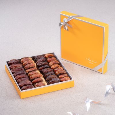 Coral Gift Set - Plain Dates - Medium