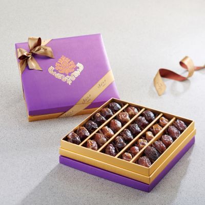 Purple Marigold Gift Set - Plain Dates - Medium