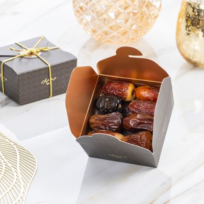 Assorted Ballotin Plain Dates 250G