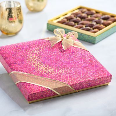 Crescent Collection – Date Chocolate Delice