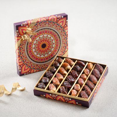 Iris Gift Set - Plain Dates - Medium