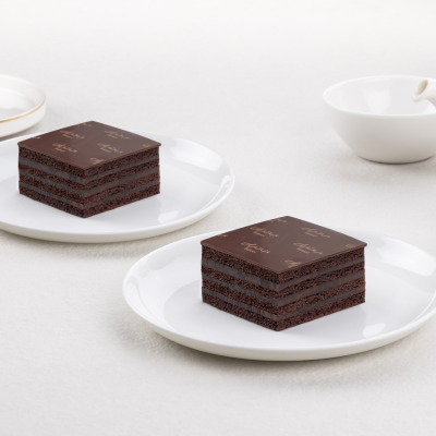 Flourless Chocolate & Date Cake