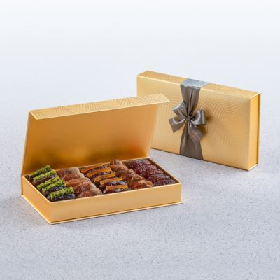 Gold Palm Gift Set - Plain And Filled Dates - Small