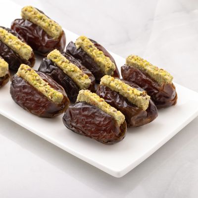  تمور الونانة بحشوة الكنافة والفتسق 