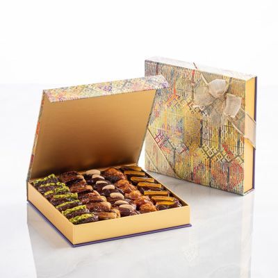 Nura Gift Set Filled Dates