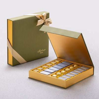 Palm Gift Set Wrapped Chocolate
