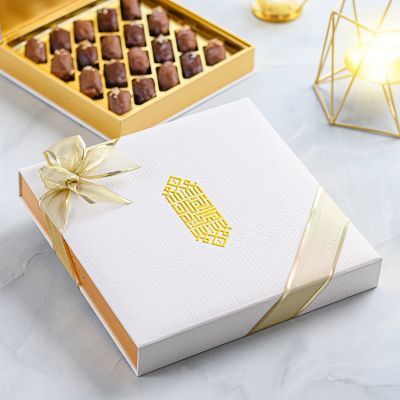 مجموعة هدايا اللؤلؤة - شوكولاتة التمور الشهية