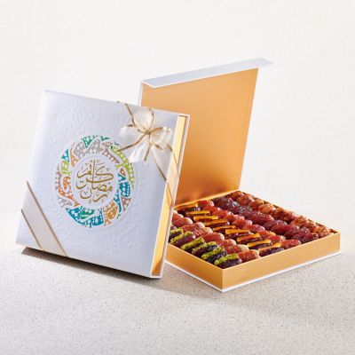 Qamara Gift Set - Plain And Filled Dates - Large