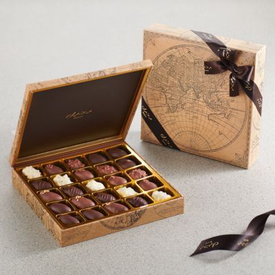 World Map Gift Set Date Chocolate