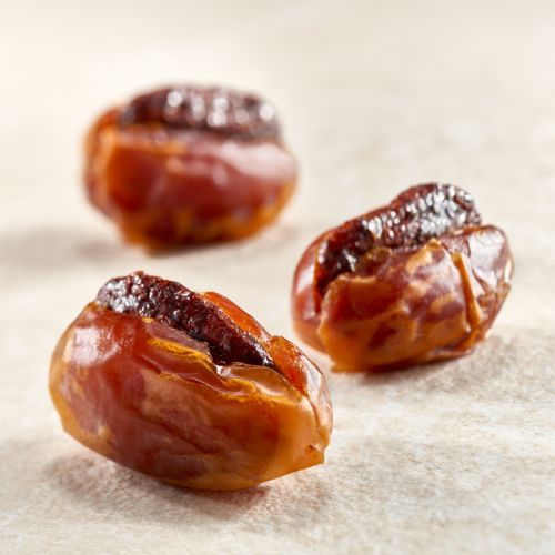 Kholas dates with Pecan