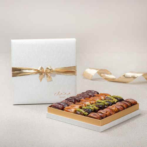 Alaska White Gift Set Plain And Filled Dates