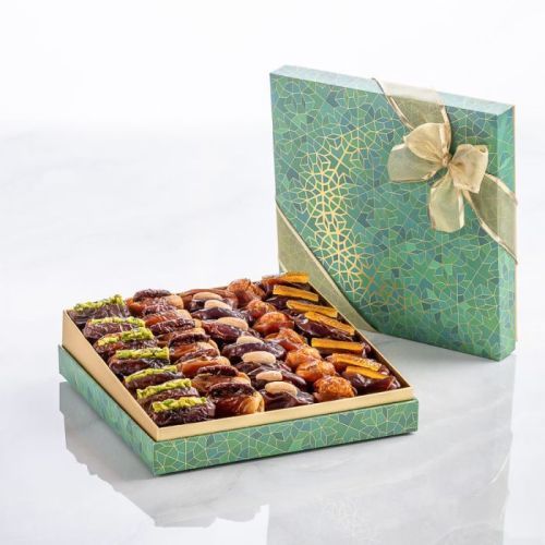 Crescent Gift Set Filled Dates