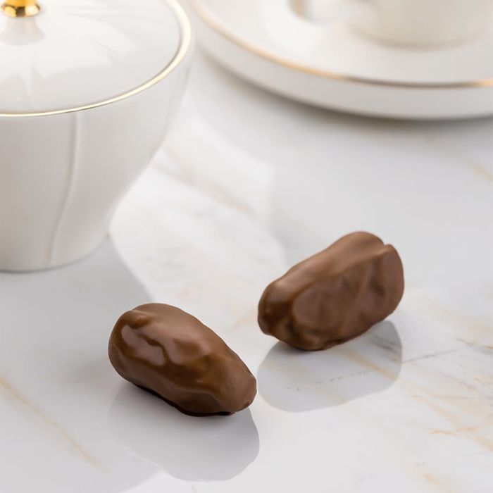 Dubai Date Chocolate Luxury Dates Gift Box | Same Day Delivery UAE