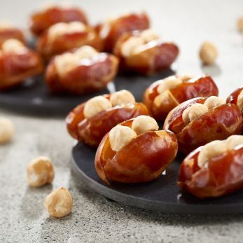 Kholas Dates with Roasted hazelnut by bateel
