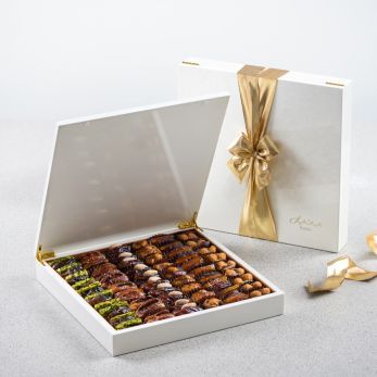 Ivory White Gift Set Filled Dates