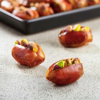 Kholas Dates with Salted Pistachio