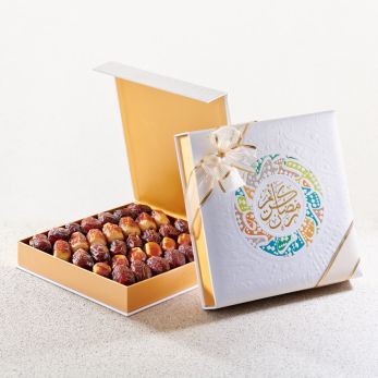 Qamara Gift Set - Plain Dates - Medium