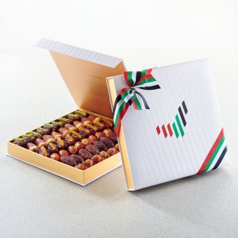 Etihad National Day Gift Set-Large-Plain And Filled Dates