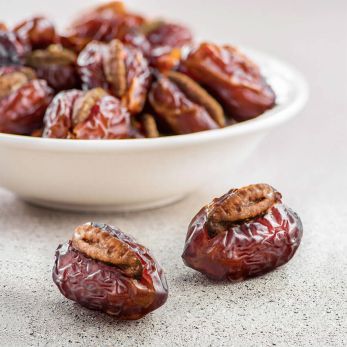 Wanan Dates with Salt and Vinegar Pecan